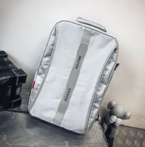  Baoding Baigou Xincheng Pomelo Bag Factory 8326#/SI -  