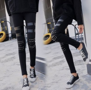        Dongguan Yilinuoshi Clothing Co., Ltd 1054/BK -  
