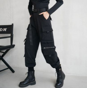      +   Dongguan Yilinuoshi Clothing Co., Ltd 1367/BK -  
