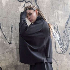             Dongguan Yilinuoshi Clothing Co., Ltd 1052/BK -  