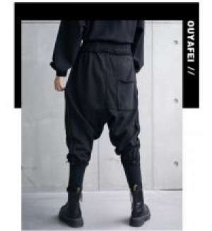         Dongguan Yilinuoshi Clothing Co., Ltd 2001/BK -  