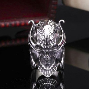  steel soldier stainless steel TV series Garo Skull Ring popular for Japan Hot sale Biker Man Jewelry - 