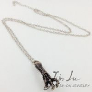  Antique Silver Necklace Gothic Punk The Hidden Blade Ghost Hand Claw Punk Pendant Necklace Vintage J International SMT101 -  