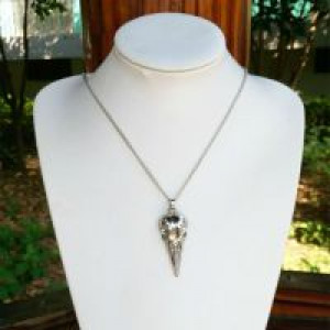  Halloween Punk Skull Victoria Darkness Raven Crow Bird Talon Pendant Necklace Jewelry D2R21C International ND16720 -  