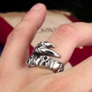  Steel soldier New Open Skull Hand Ring Stainless Steel Man's Fashion Jewelry Biker Punk Jewelry International BR8-146 -  