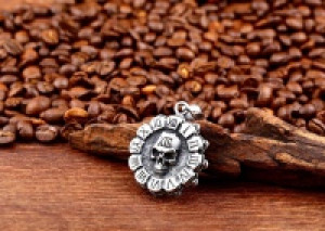     Vitage Skull Pendant International BP8-307 -  