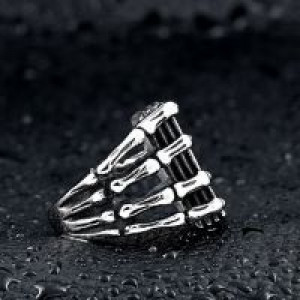        Poker Style Dragon Claw International SS8-256R -  