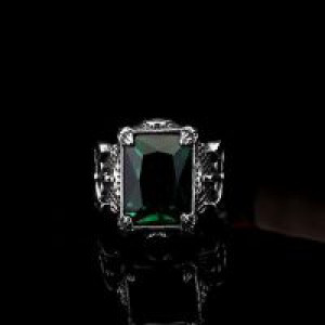     Green Gem Finger Ring International SS8-058G -  