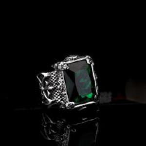     Green Gem Finger Ring International SS8-058G -  