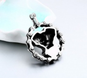  Bicycle Chain Skull Motorcycles Engine Pendant International BP8-348 -  