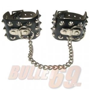  3 ROW CONICAL HANDCUFF W/CHAIN - 