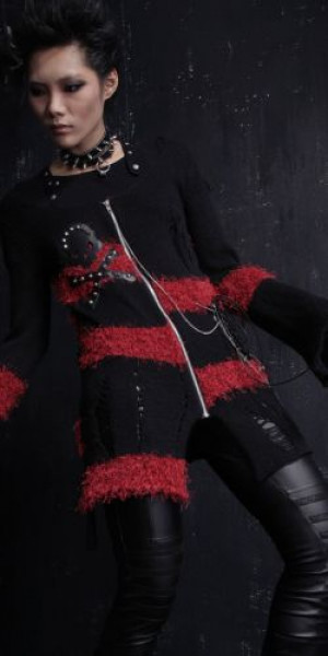  SWEATER - 