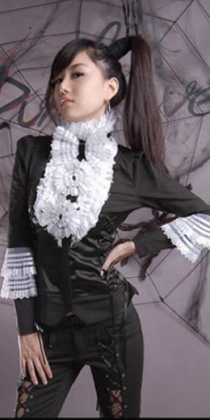  c  BLOUSE - 
