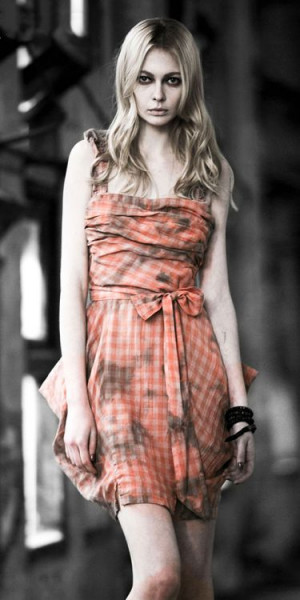  DRESS - 