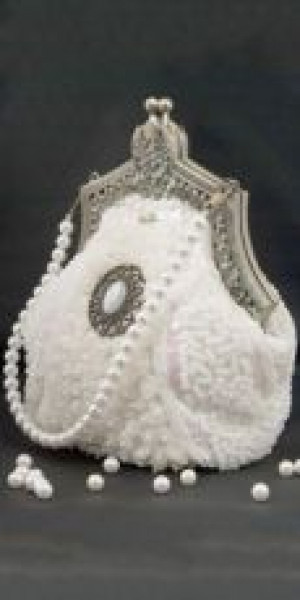  HANDBAG -  3