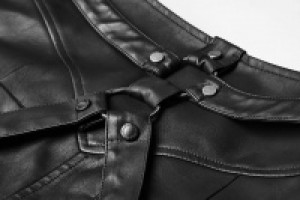 - Punk Rave Q-333/BK -  