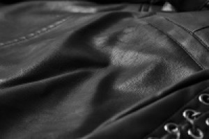- Punk Rave Q-333/BK -  