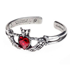  Claddagh By Night - 