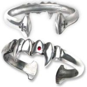  Alchemy Gothic Vamp Bangle (Bracelet) Alchemy Gothic A76 -  