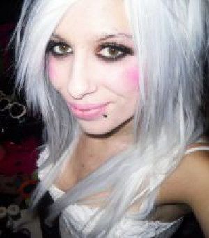     Manic Panic Virgin Snow (white toner) -  4