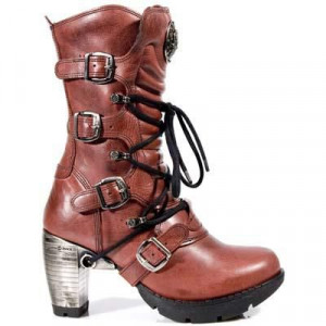  ALASKA ROJO TRAIL NEGRO TACON ACERO - 