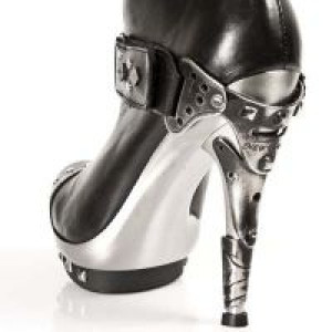  NOMADA NEGRO PLAT ACERO PUNK PIRAMID T RECICLE New Rock M.PUNK003-C1 -  