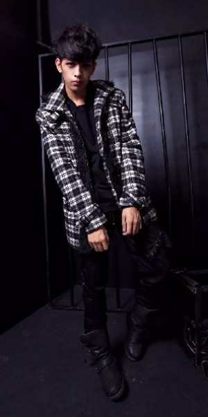  black white plaid coat - 