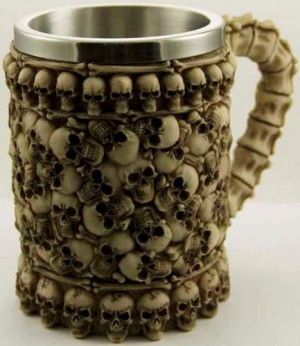  Tankard Ivory Skull Heads - 