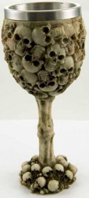 Кубок Goblet Ivory Skull Heads - Изображение