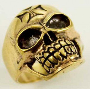  Ring Bronze Skull And Cross - 
