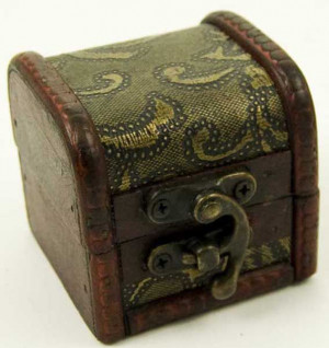  Box Wooden Chest 6X6X6cm - 