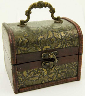  Box Wooden Chest 12X1OX1Ocm - 
