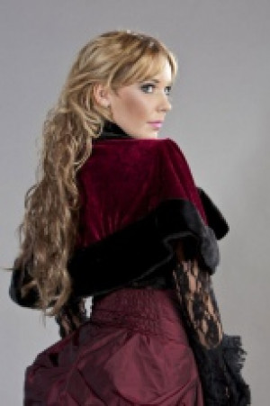  Victorian bolero shrug in burgundy velvet & black fur -  1