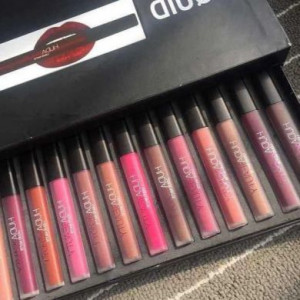  16   Red hot 16-color lip glaze set box Shenzhen Caijihui Information Technology AL-610494657824 -  