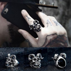  Satan ram horn skull ring Yiwu Haiyi Electronic Commerce Co., Ltd. C38084 -  