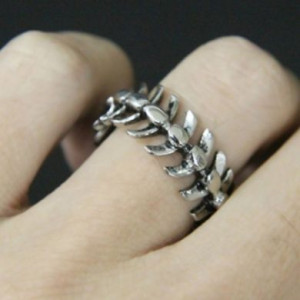  Dragon Fish Bone Ring Yiwu Haiyi Electronic Commerce Co., Ltd. C52817 -  