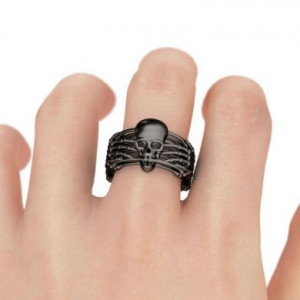  Black gold plated skull ring Yiwu Hecheng Jewelry Strength Supplier R1350 -  