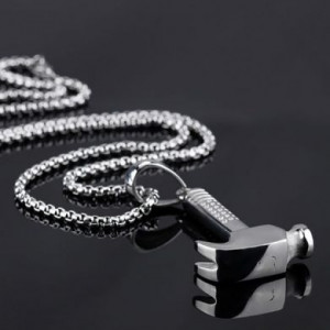  Hammer titanium steel men's pendant Yiwu Panci E-commerce Firm N013 -  