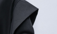 Свитер Толстый свитер с капюшоном черного цвета Dongguan Yilinuoshi Clothing Co., Ltd 1292/BK - маленькая картинка