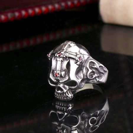  Steel soldier Hot sale men stainless steel Punk skull Skull Ring Skeleton Style Jewelry BR8-140 International BR8-140  4