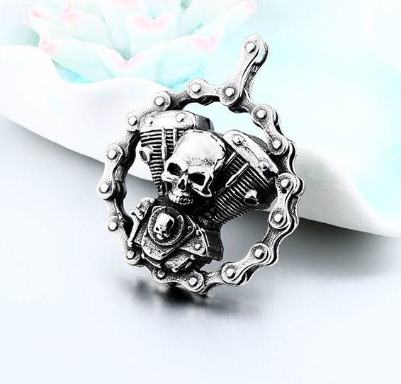 Bicycle Chain Skull Motorcycles Engine Pendant International BP8-348  1