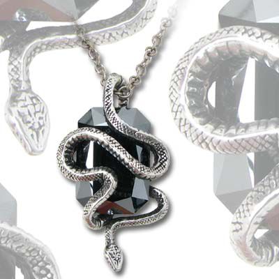    Eve (Pendant) Alchemy Gothic P615  2