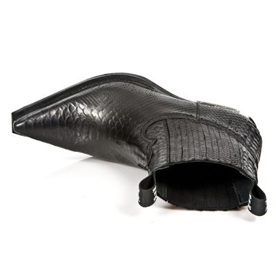  PITON NEGRO WEST NEGRO ACERO New Rock M.7953-S4  8