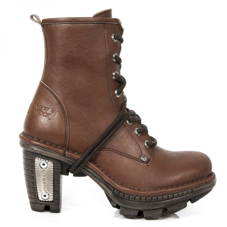  M.NEOTR008-C18 VEGAN MICRO CUERO RIBETE MARRON NEOTRAIL HUMO New Rock M.NEOTR008-C18  2