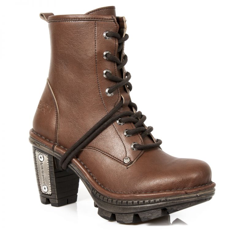  M.NEOTR008-C18 VEGAN MICRO CUERO RIBETE MARRON NEOTRAIL HUMO New Rock M.NEOTR008-C18  3
