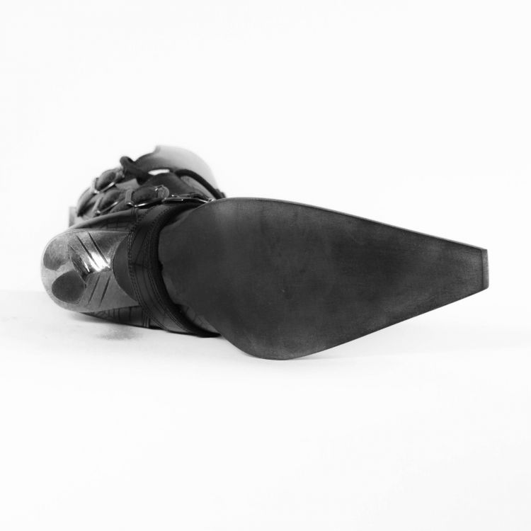 +9373 Itali Negro Lux Acero Malizia Tacon Acero