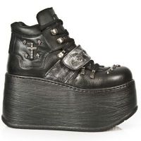 Ботинки M.ET012-S1 NOMADA NEGRO ITALI NEGRO BOX PLANE CARB NEG MARTE New Rock M.ET012-S1 - маленькая картинка