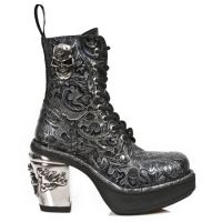  M.8358-S6 OAKNUTS ACERO, PLATAF NEGRO TACON SKULL ACERO - 