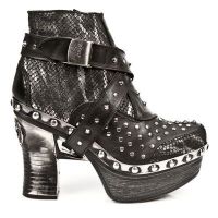  M.Z005-C1 PITON PLIS.METAL-ACERO, ITALI NEGRO, P.ZUECO NE-AC New Rock M.Z005-C1 -  