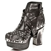  M.Z005-C1 PITON PLIS.METAL-ACERO, ITALI NEGRO, P.ZUECO NE-AC New Rock M.Z005-C1 -  